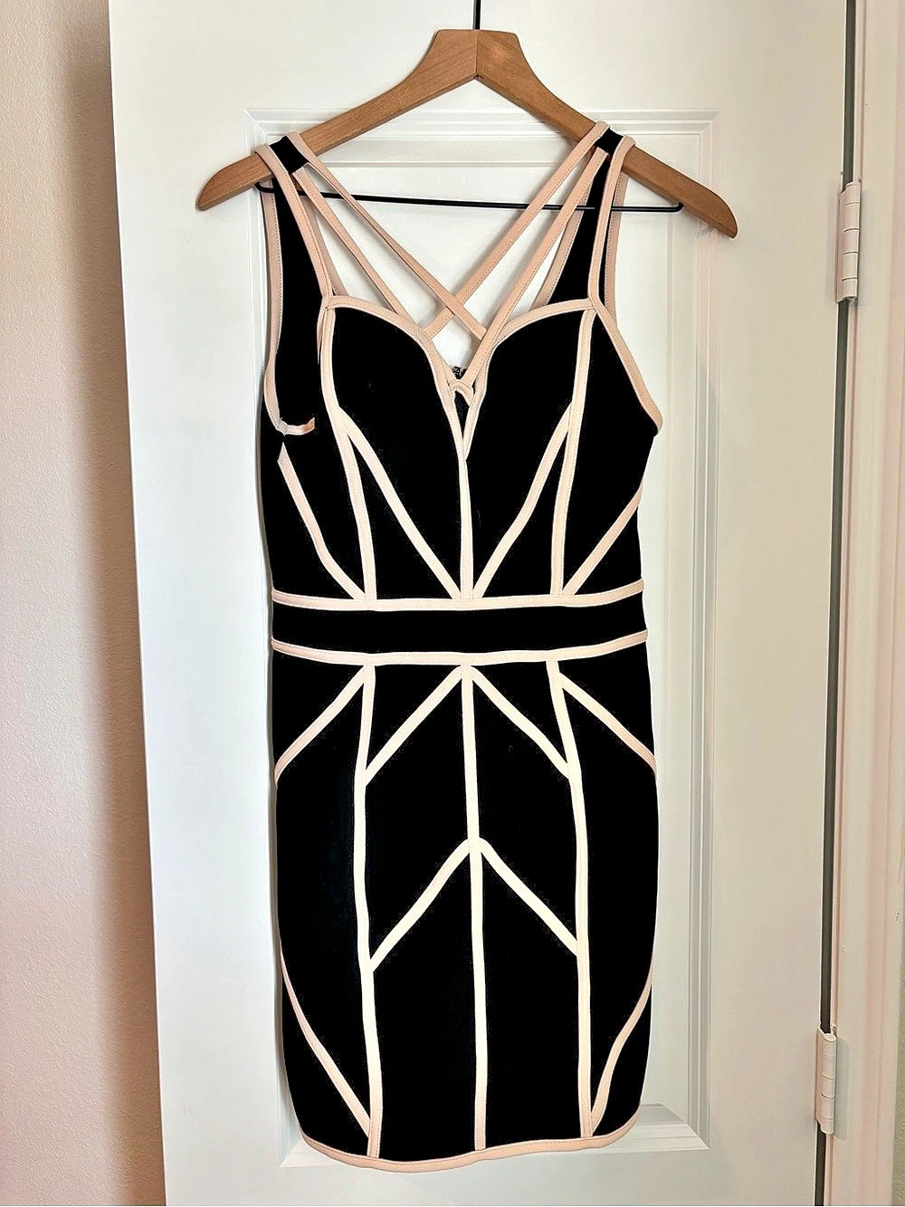 Forever 21 Geometric Mini Dress in Black & Pink/Nude